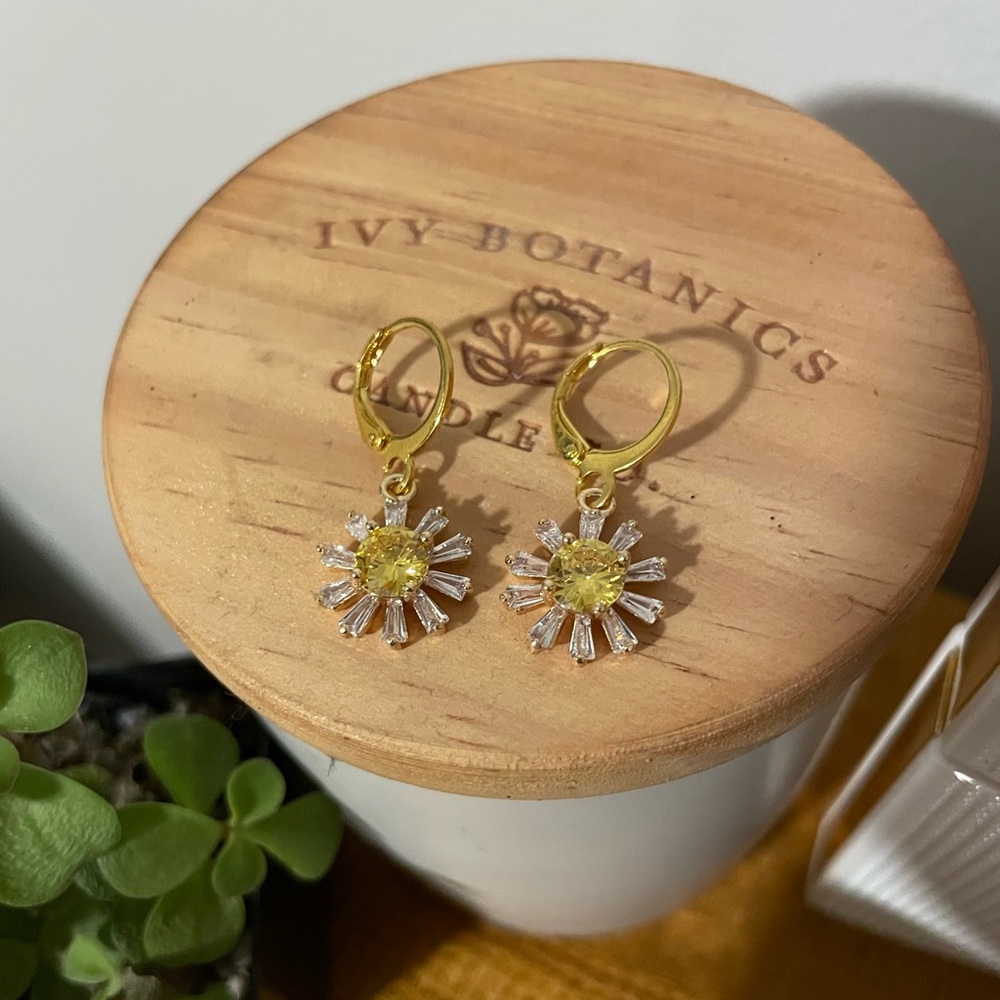 18K Gold Plated Flower Earrings